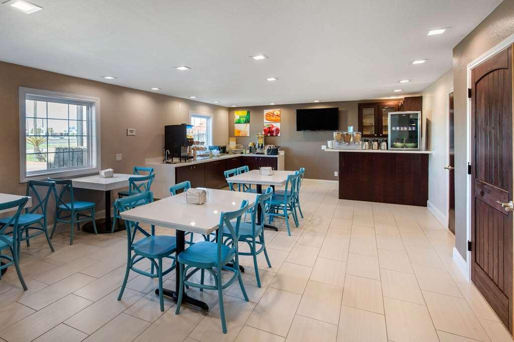 Quality Inn & Suites Port Arthur - Nederland Ресторант снимка