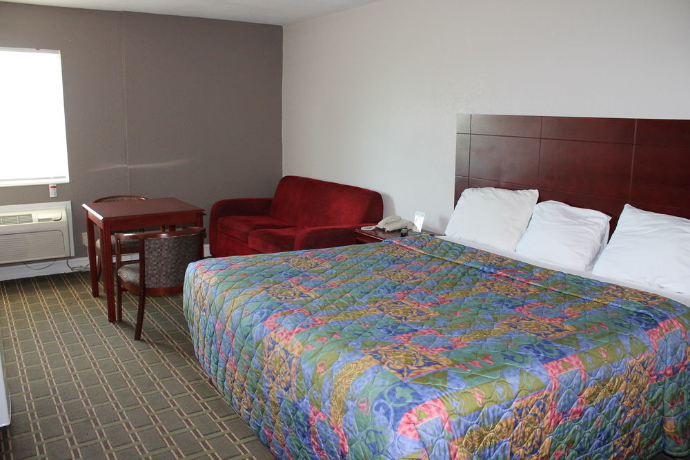 Quality Inn & Suites Port Arthur - Nederland Екстериор снимка