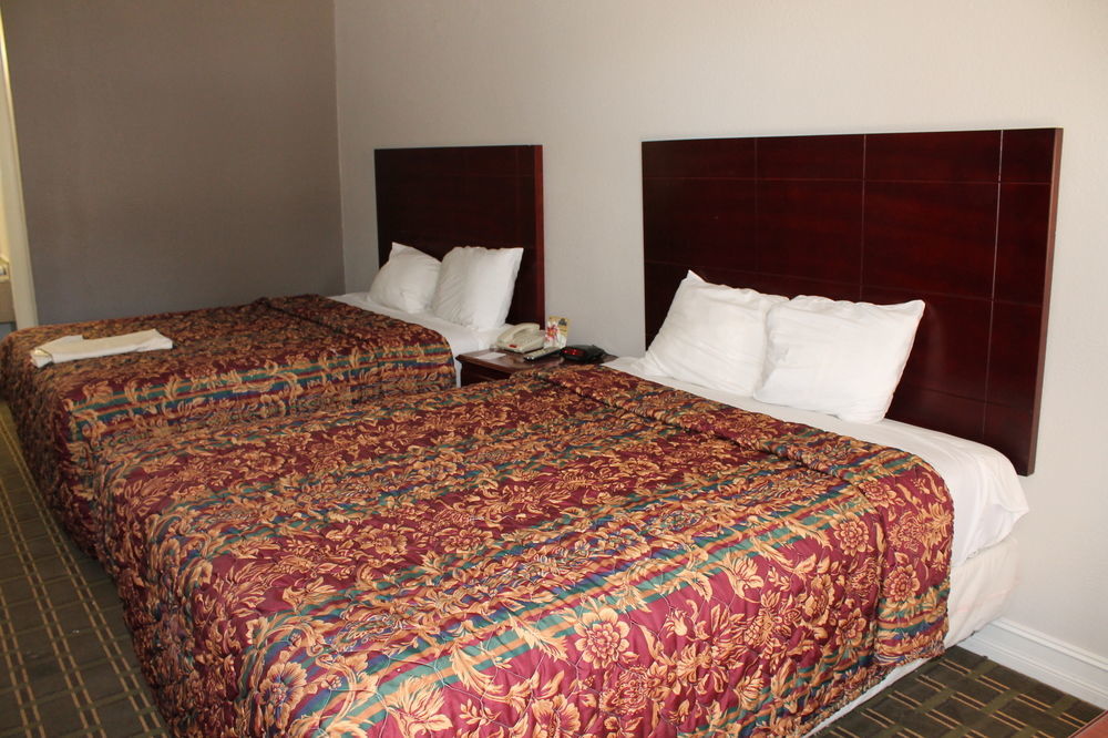 Quality Inn & Suites Port Arthur - Nederland Екстериор снимка