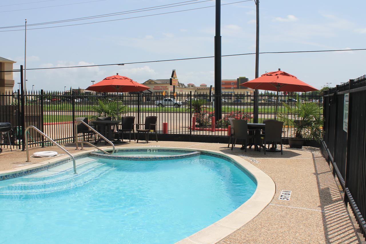 Quality Inn & Suites Port Arthur - Nederland Екстериор снимка